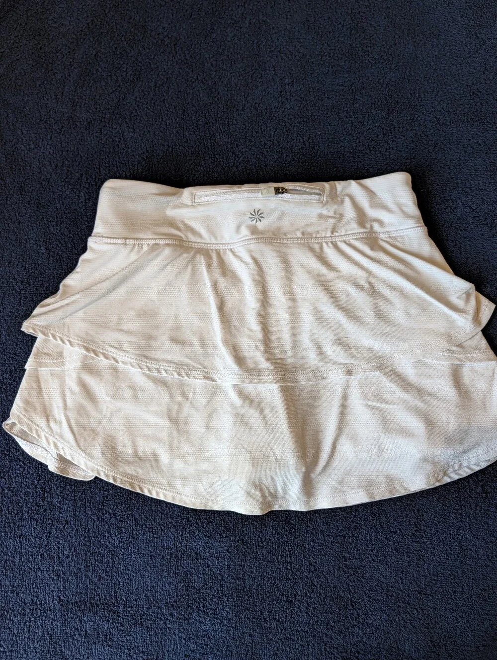 Athleta rear overall hem